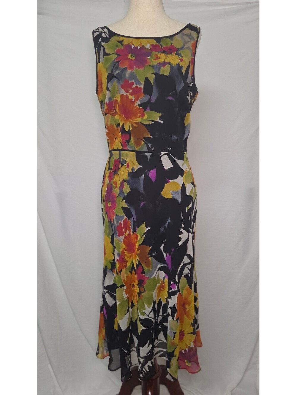 Vintage 100% Pure Silk Talbots Floral dress size 6
